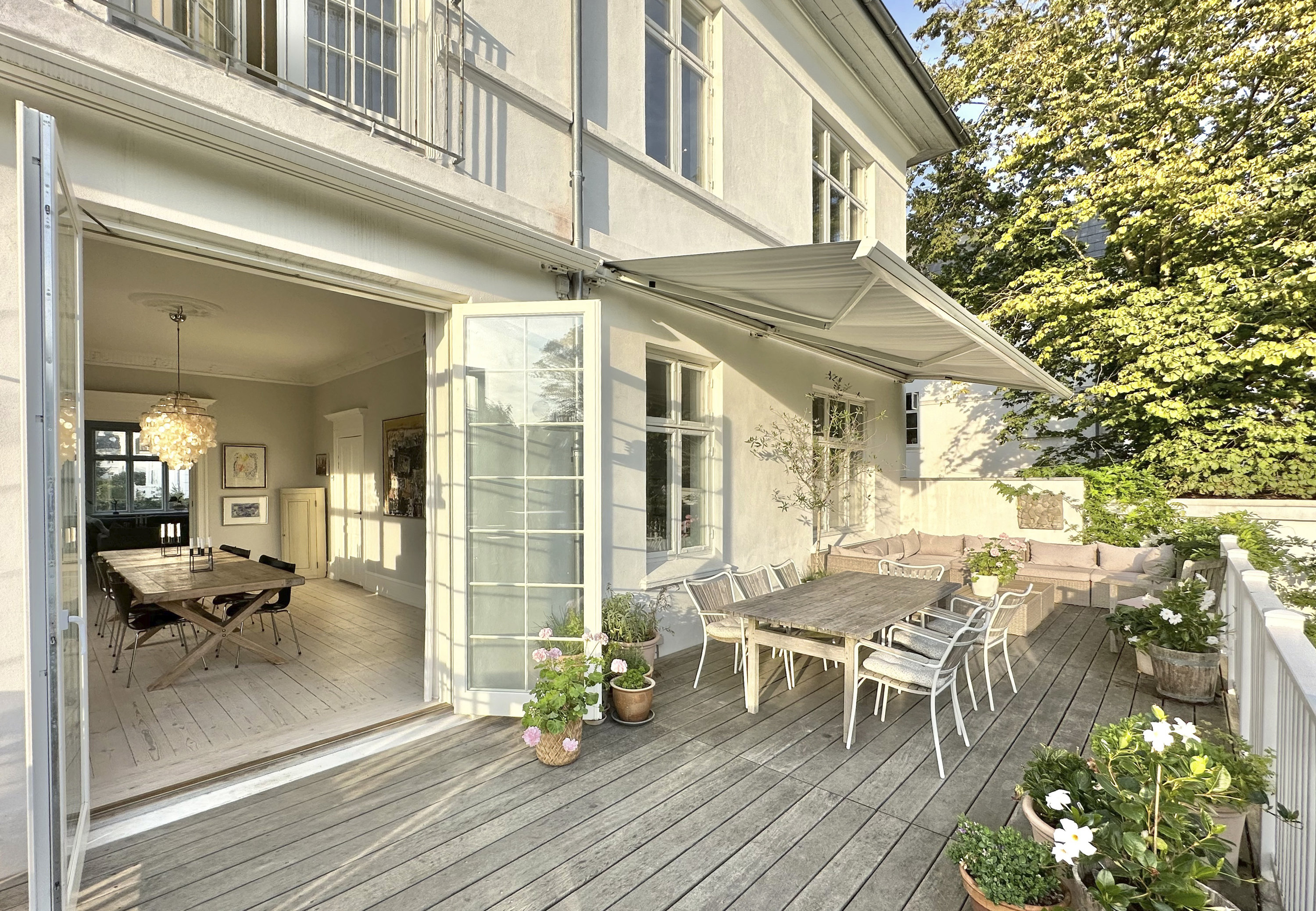 Villa på Duntzfelts Alle 21 2900 Hellerup.